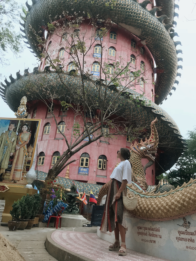 The pink dragon temple in bangkok