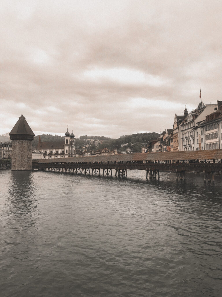 chapel bridge. the best things to do in lucerne