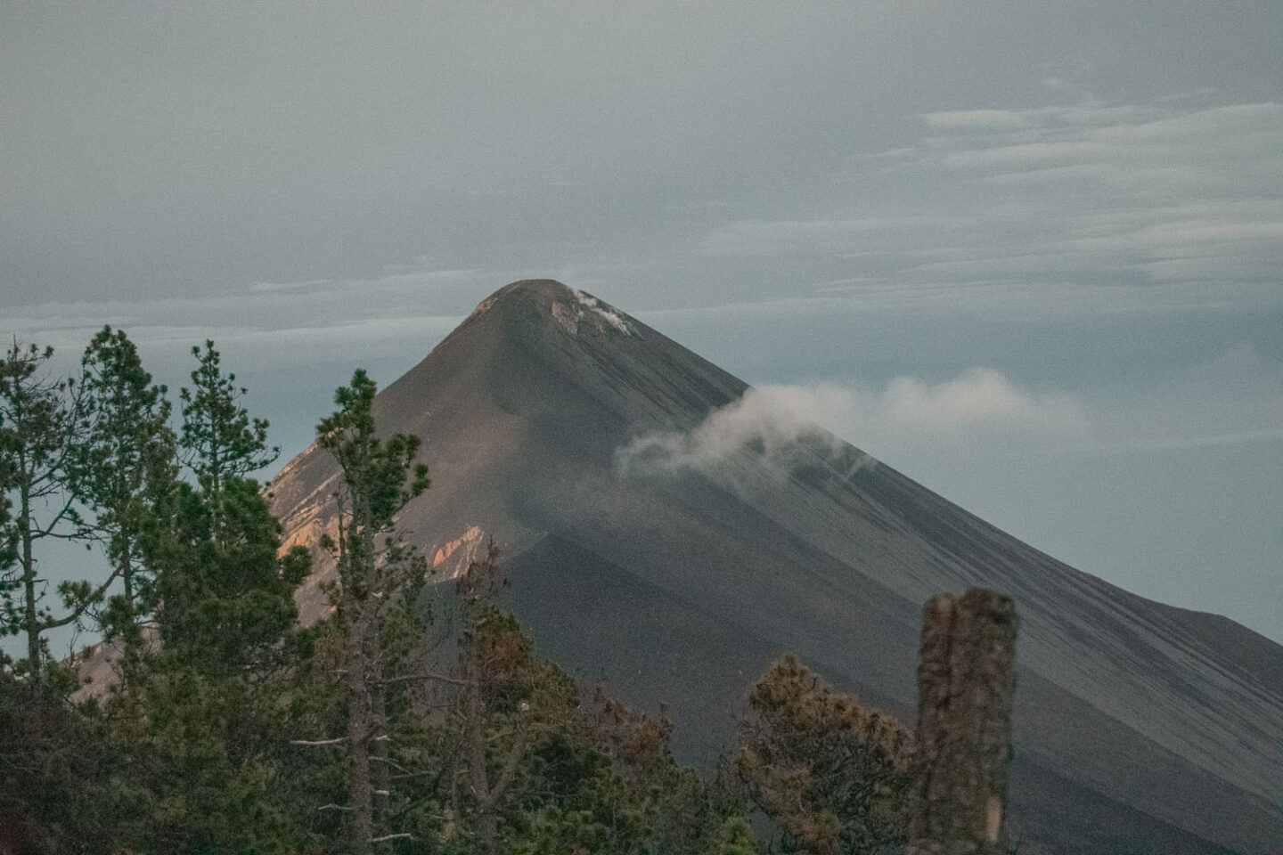 hiking acatenango