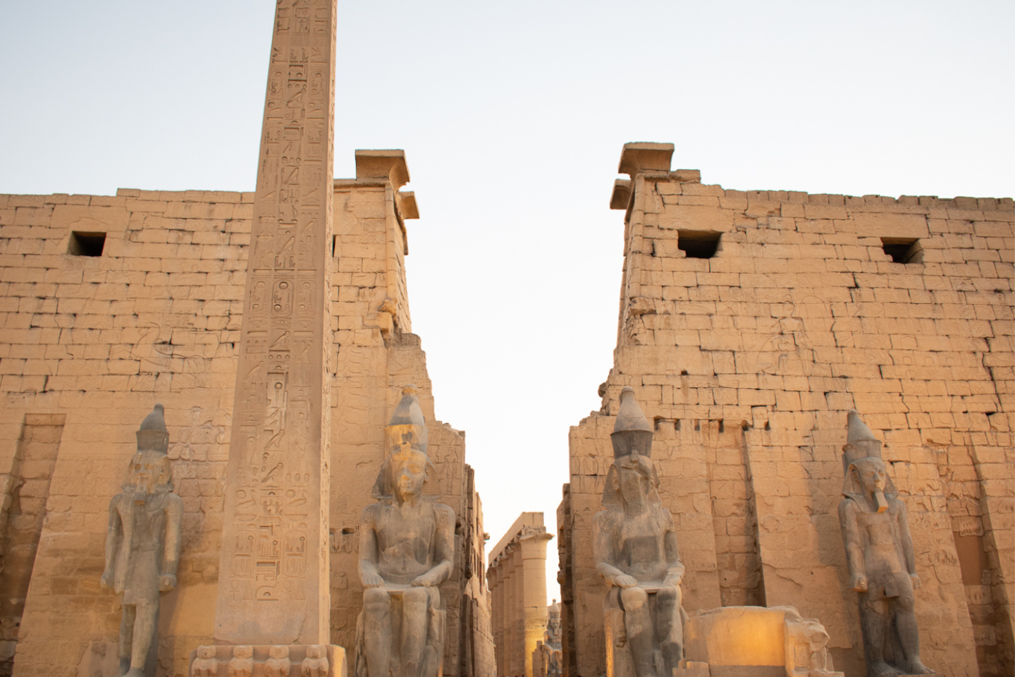 Luxor Travel Guide 2024 - Things to Do, What To Eat & Tips