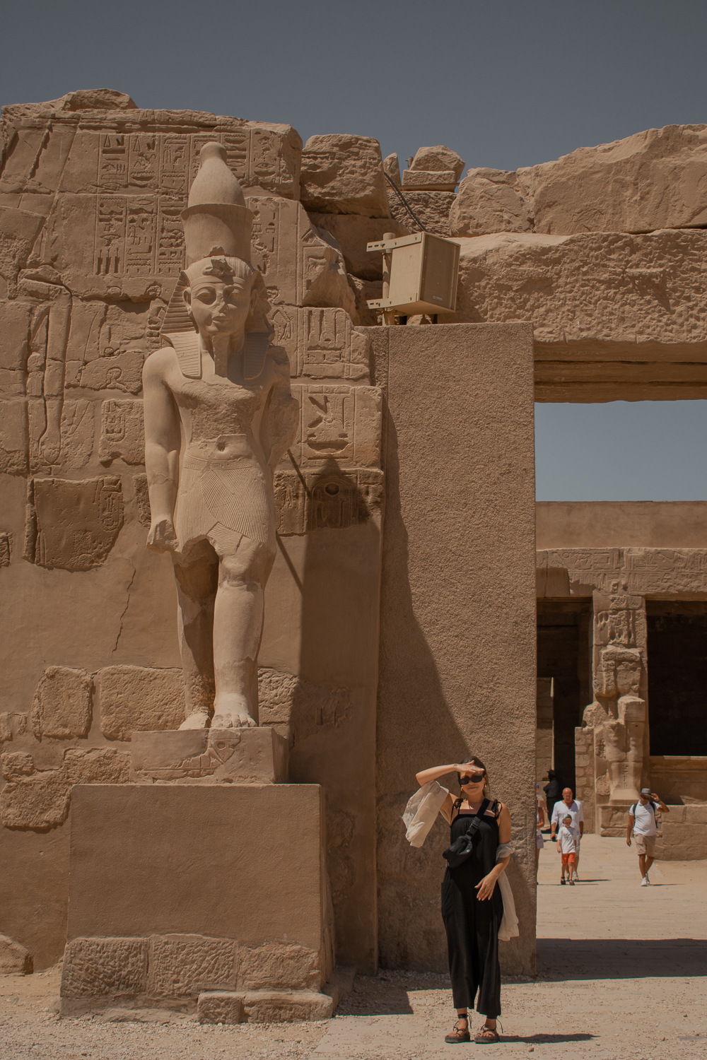 where is luxor in egypt