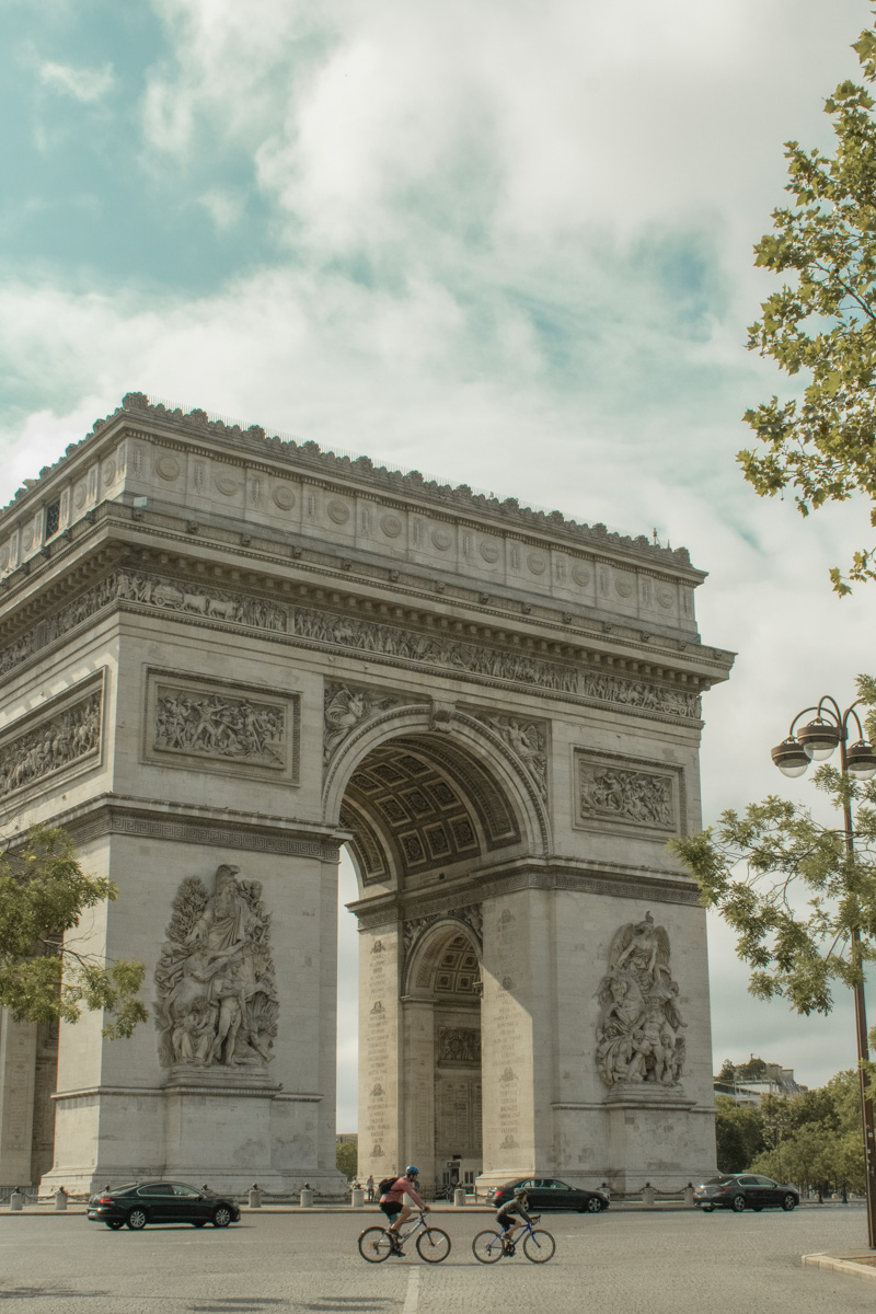 top 10 tourist attractions in paris