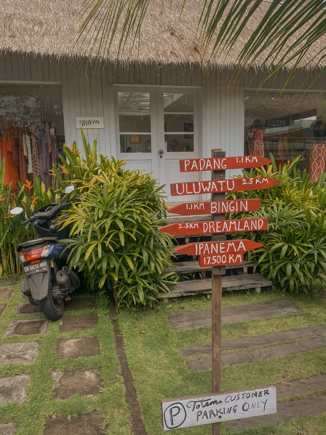 best beach in uluwatu