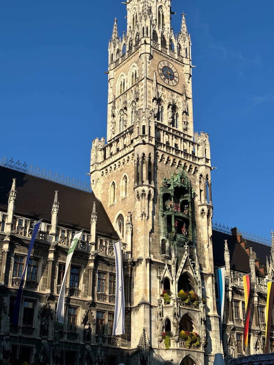 how to celebrate oktoberfest